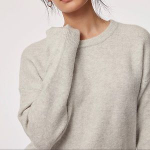 Aritzia Thurlow Sweater